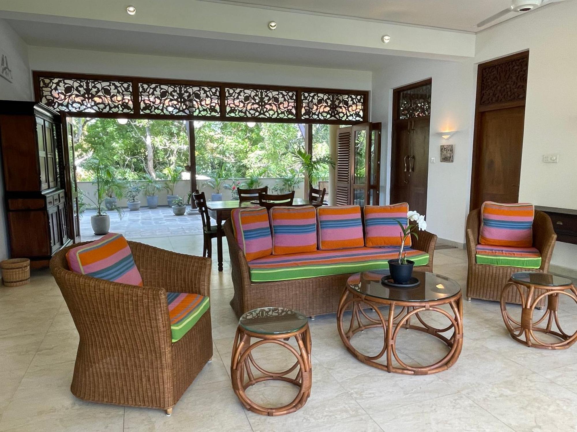 Khomba Lodge Tangalle Exteriör bild