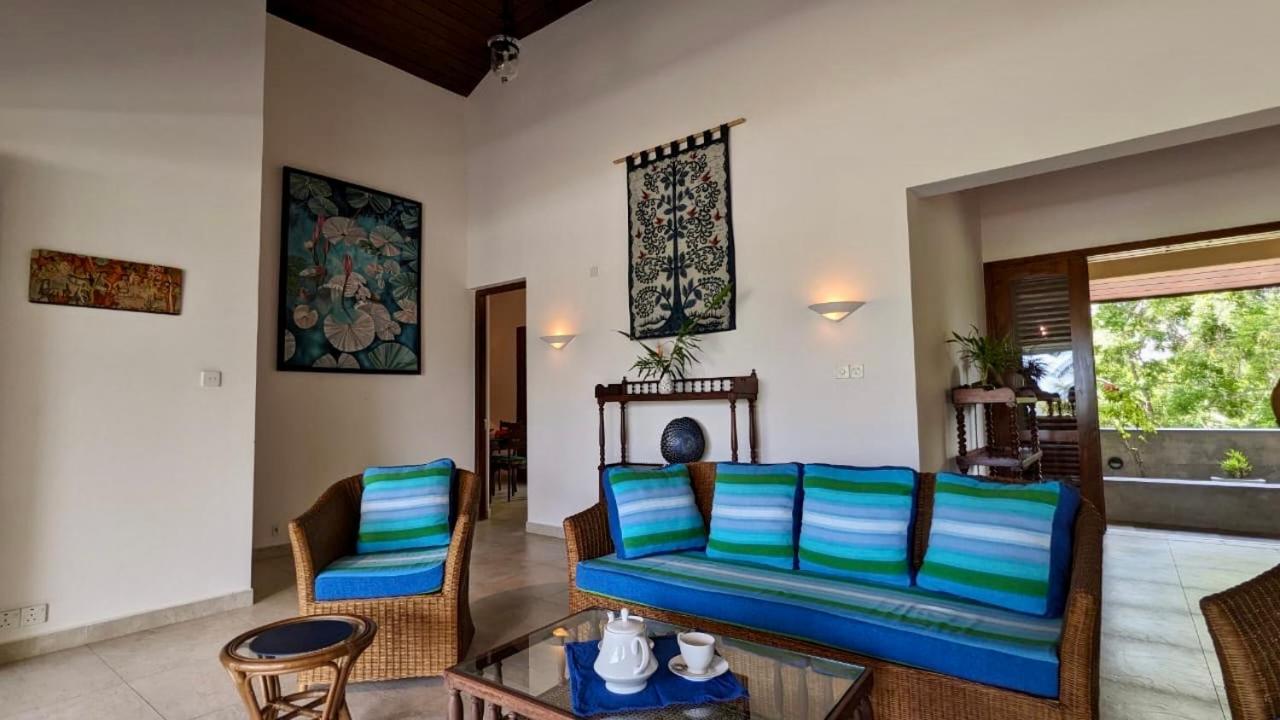 Khomba Lodge Tangalle Exteriör bild