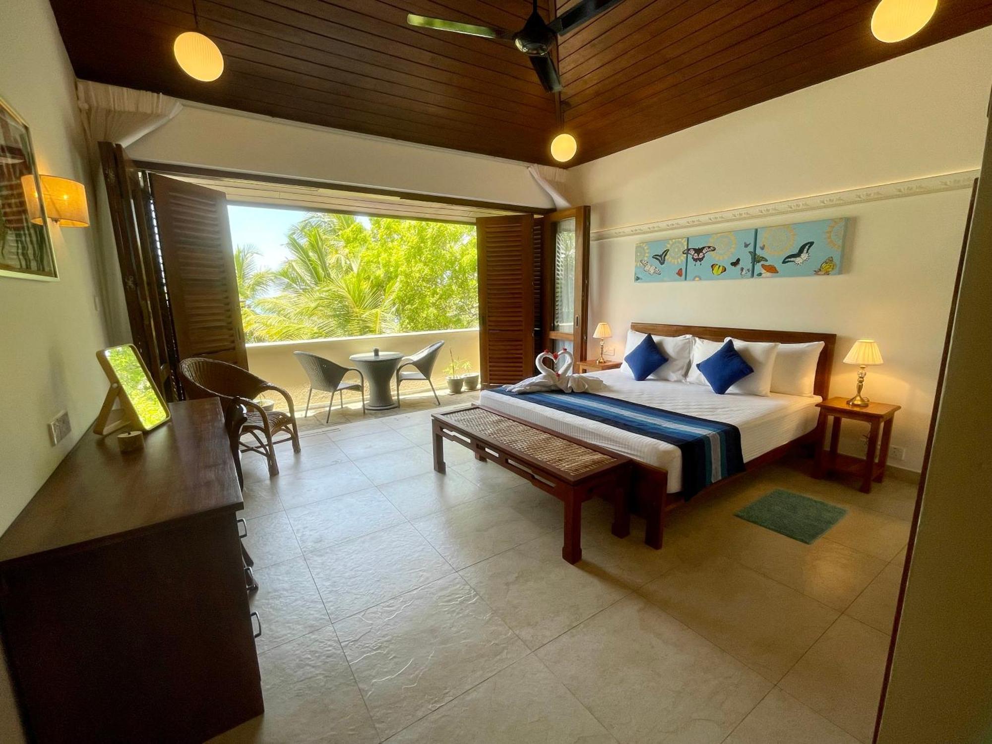 Khomba Lodge Tangalle Exteriör bild